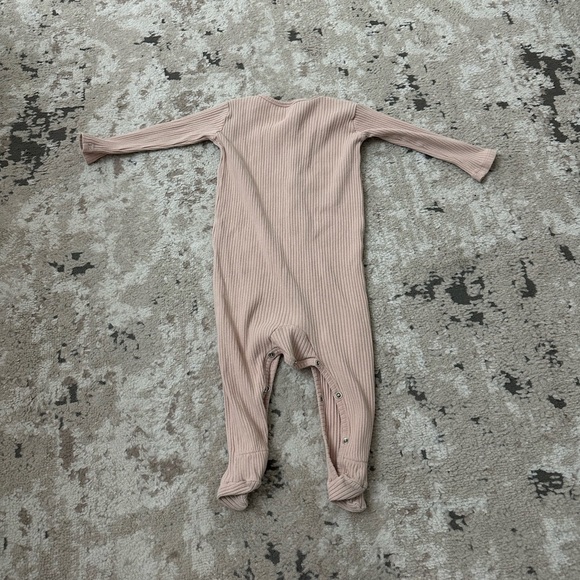 Baby Rylee + Cru Ribbed One Piece Size 18-24 months - Picture 2 of 3